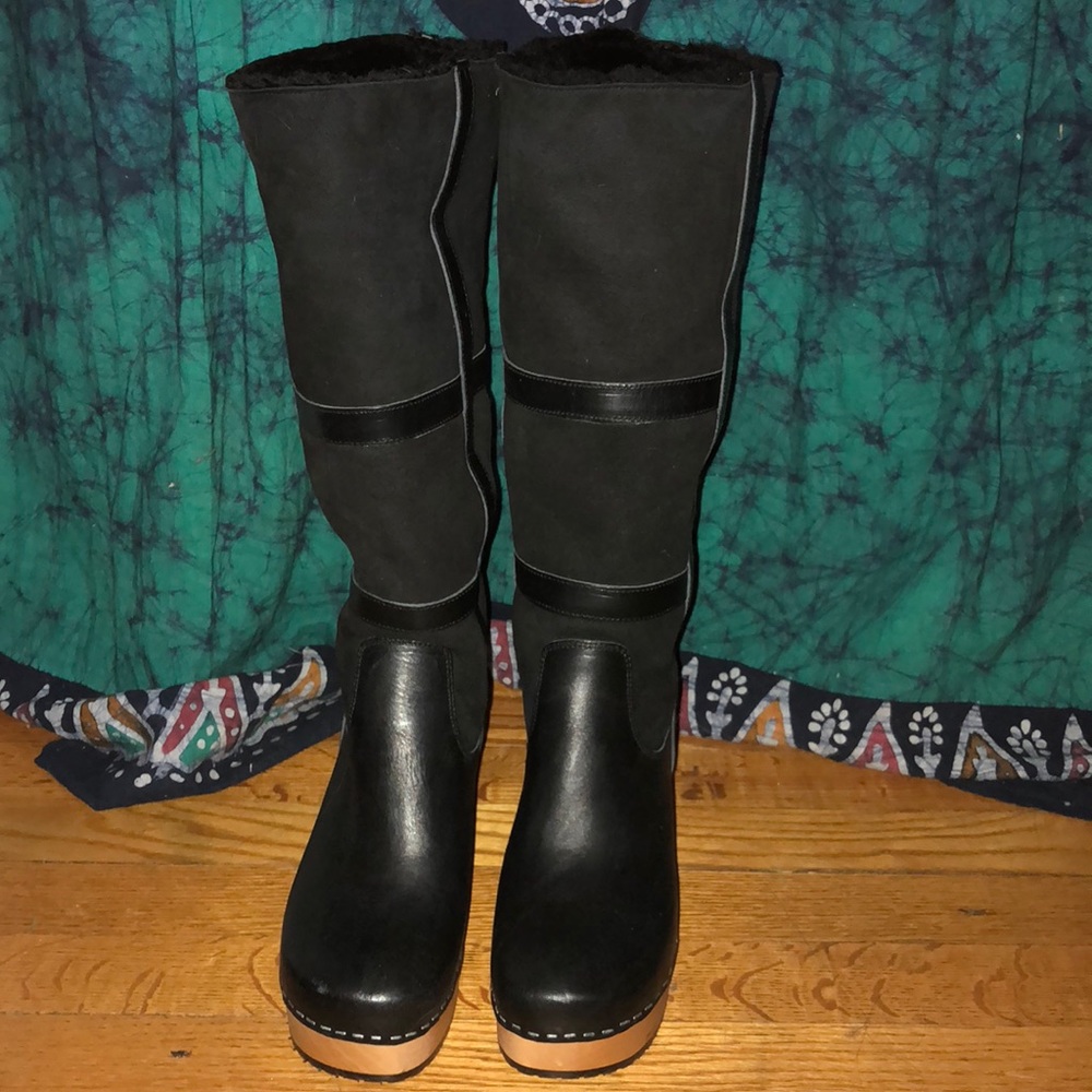 Size 39 Swedish Hasbeens Hippie Boot in black